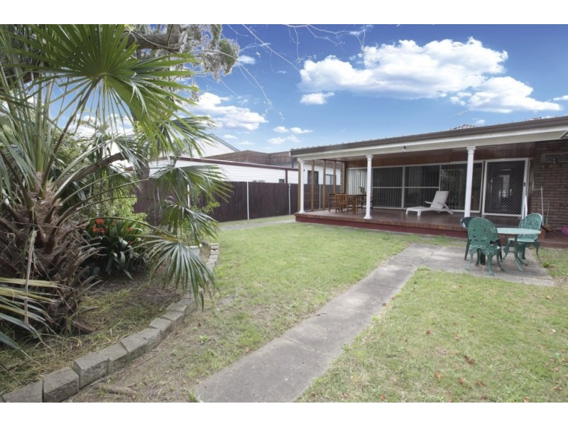 12 Panania Avenue, Panania NSW 2213