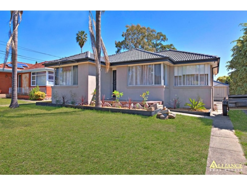 10 Towner Avenue, Milperra NSW 2214