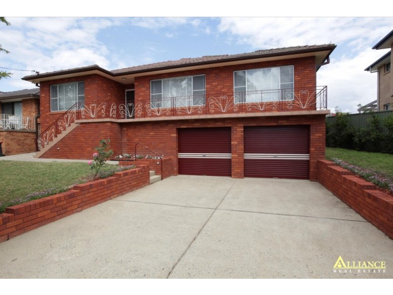 1 Narooma Close, Panania NSW 2213