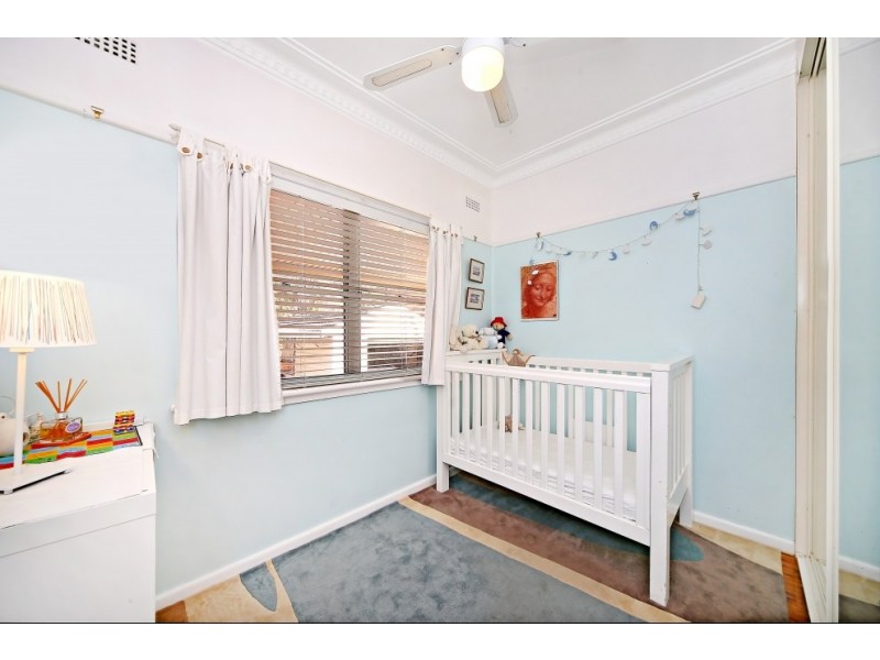 40 Ardath Avenue, Panania NSW 2213