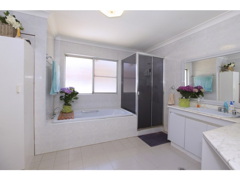 90 Queen Street, Revesby NSW 2212