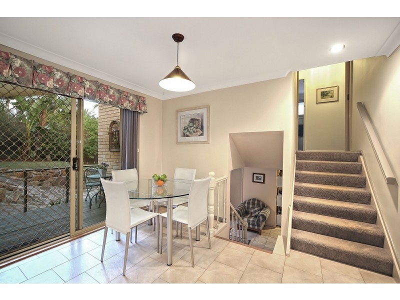 66 Burbank Avenue, Picnic Point NSW 2213