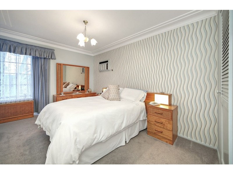 66 Burbank Avenue, Picnic Point NSW 2213