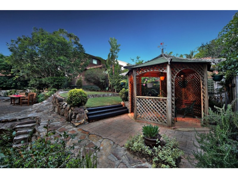 66 Burbank Avenue, Picnic Point NSW 2213