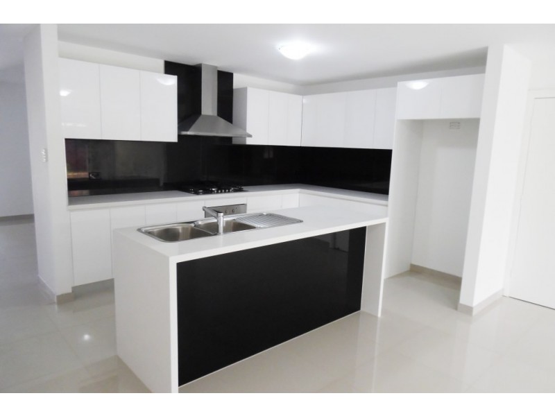 3/106 Queen Street, Revesby NSW 2212