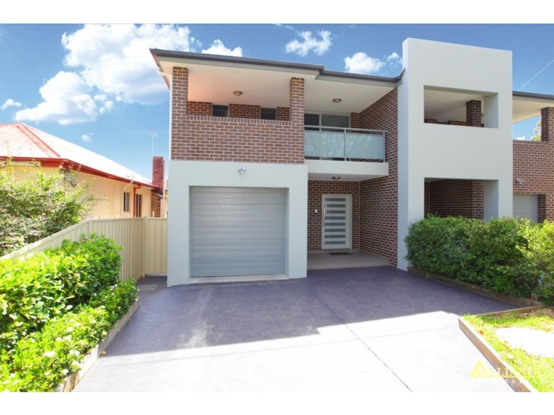 5 Cheatle Street, East Hills NSW 2213