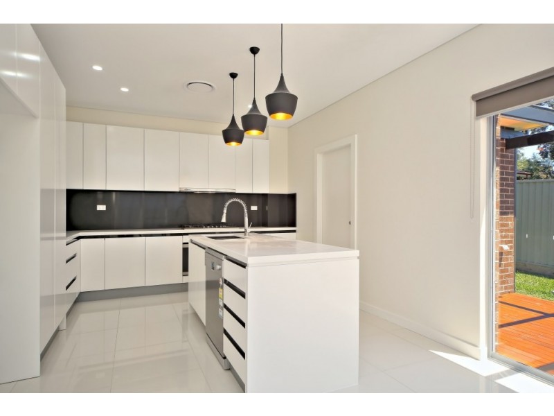 16 Paul Street, Panania NSW 2213