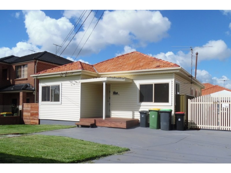 3 McEvoy Road, Padstow NSW 2211