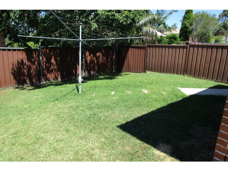 823 Henry Lawson Drive, Picnic Point NSW 2213