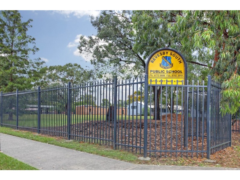 2/14C Mars Street, Revesby NSW 2212