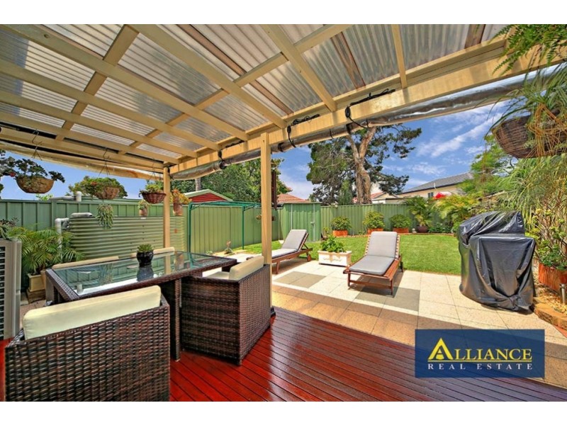 2A Sandra Avenue, Panania NSW 2213