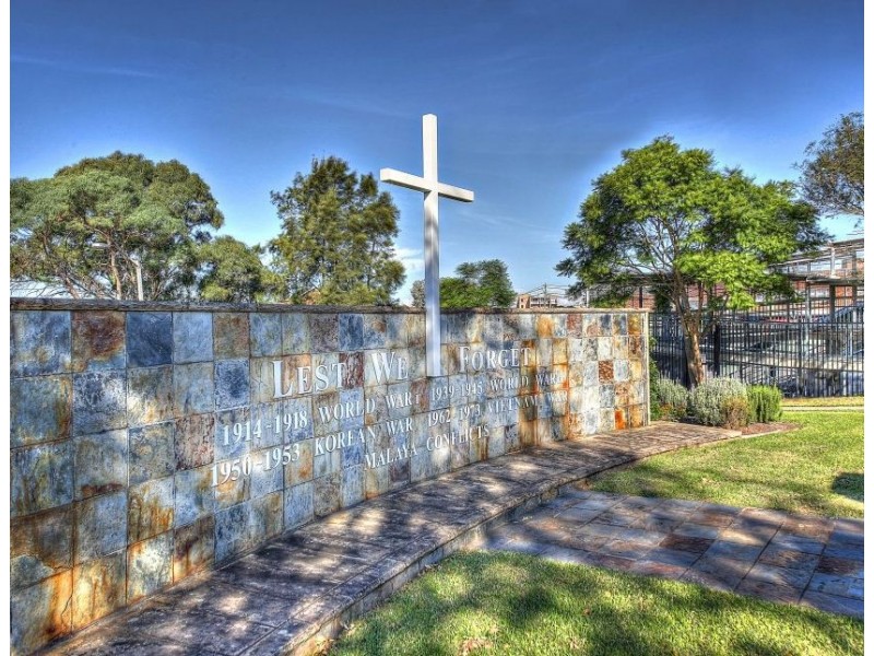 16 Bushland Drive, Padstow Heights NSW 2211