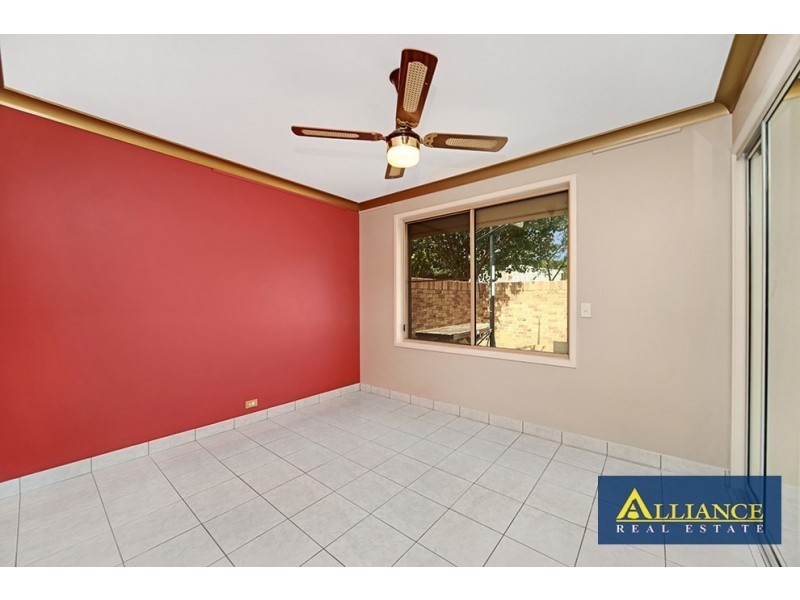 17 Keneally Way, Casula NSW 2170