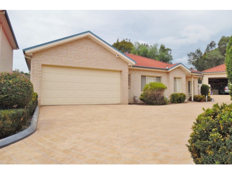 2/31-33 Hodgkinson Crescent, Panania NSW 2213