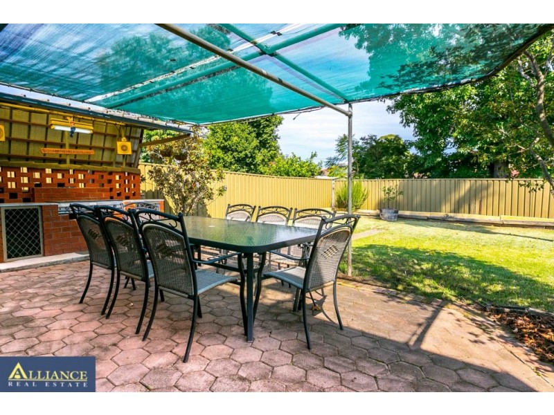 32 Gowlland Parade, Panania NSW 2213