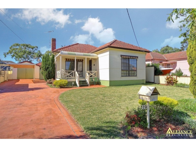 19 Brighton Avenue, Panania NSW 2213
