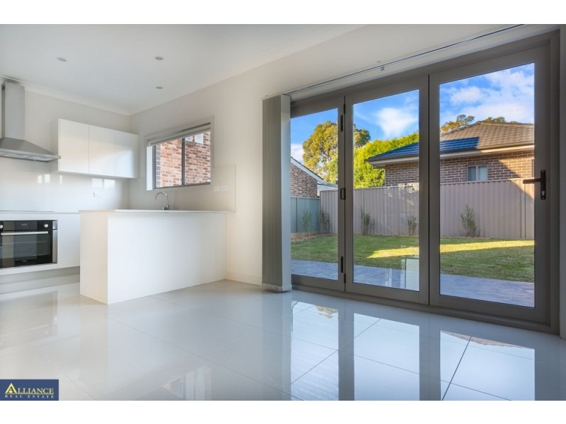 3/107-109 Kennedy Street, Picnic Point NSW 2213