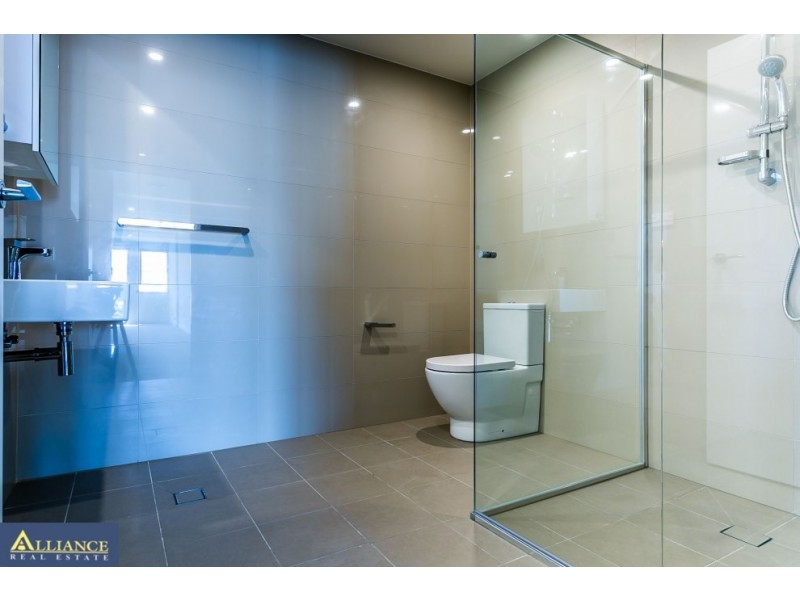 A4.04/2 Rowe Place, Potts Hill NSW 2143