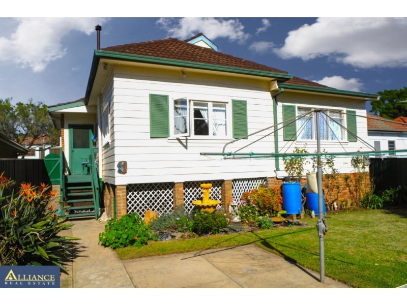 16 Rowland Street, Revesby NSW 2212