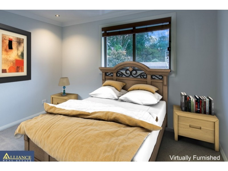 661 Henry Lawson Drive, East Hills NSW 2213