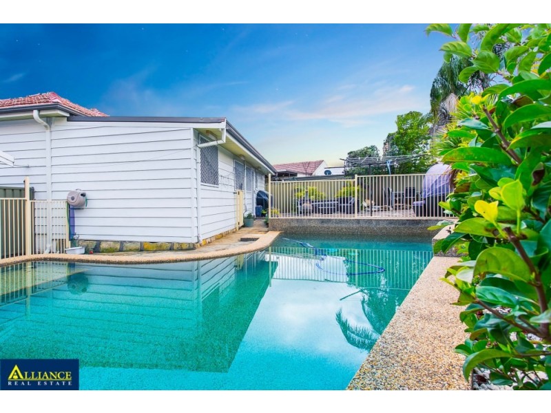 25 Drake Street, Panania NSW 2213