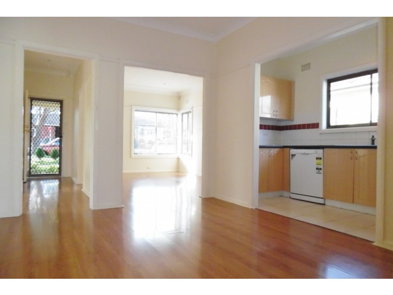 21 Bransgrove Road, Revesby NSW 2212