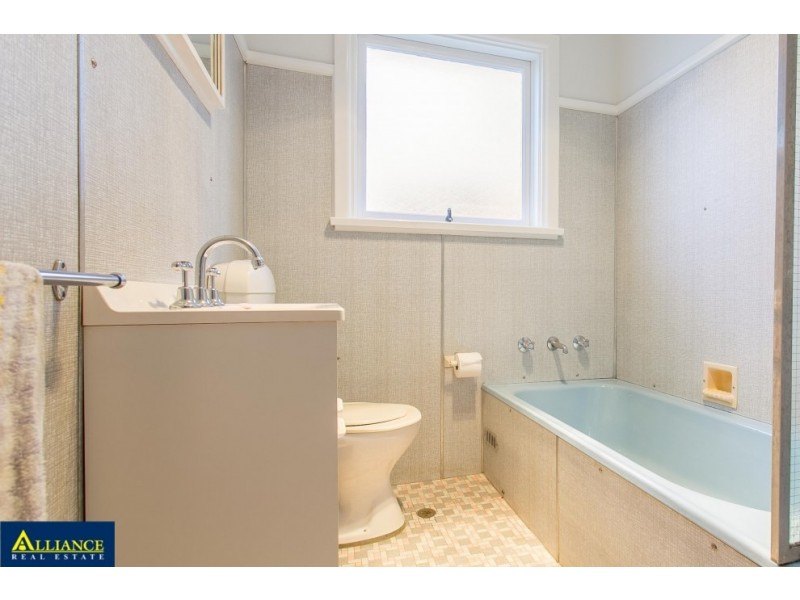 26 Toby Crescent, Panania NSW 2213