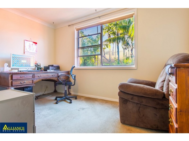 709 Henry Lawson Drive, East Hills NSW 2213