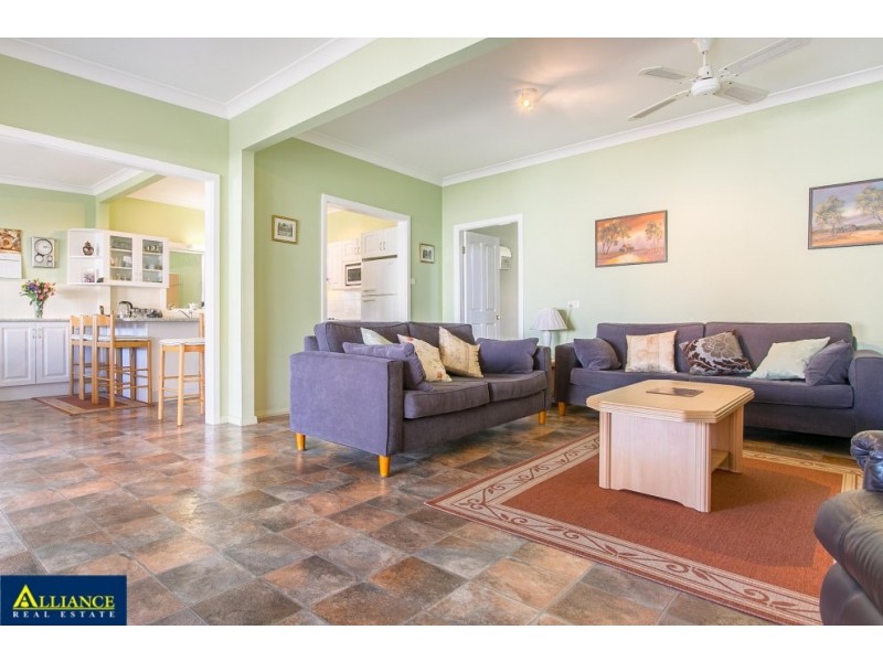 151 Picnic Point Road, Picnic Point NSW 2213