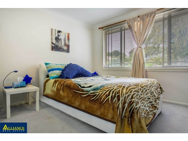 3/10 Forrest Road, East Hills NSW 2213