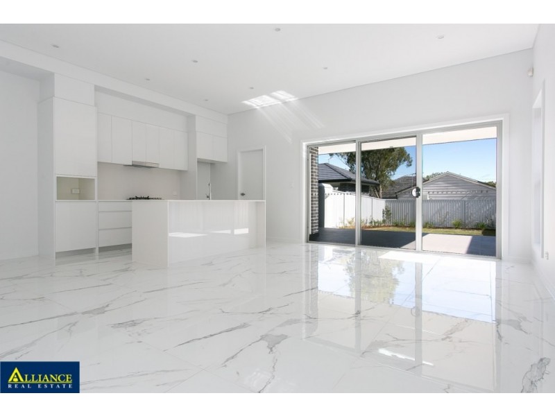 112 Hinemoa Street, Panania NSW 2213