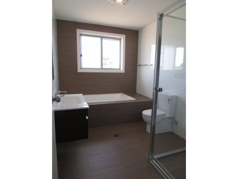 2C Laundess Avenue, Panania NSW 2213