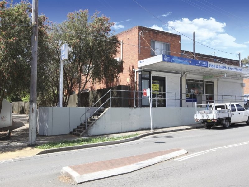 36 Maclaurin Avenue, East Hills NSW 2213