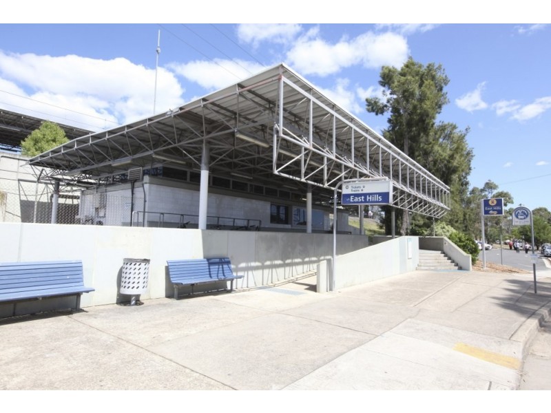 36 Maclaurin Avenue, East Hills NSW 2213