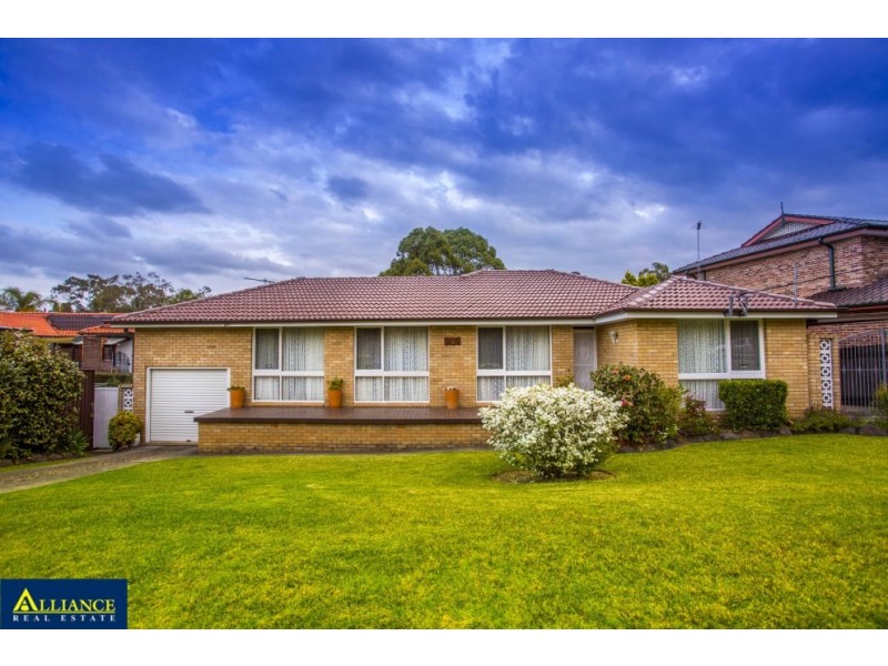 3 Joyce Avenue, Picnic Point NSW 2213
