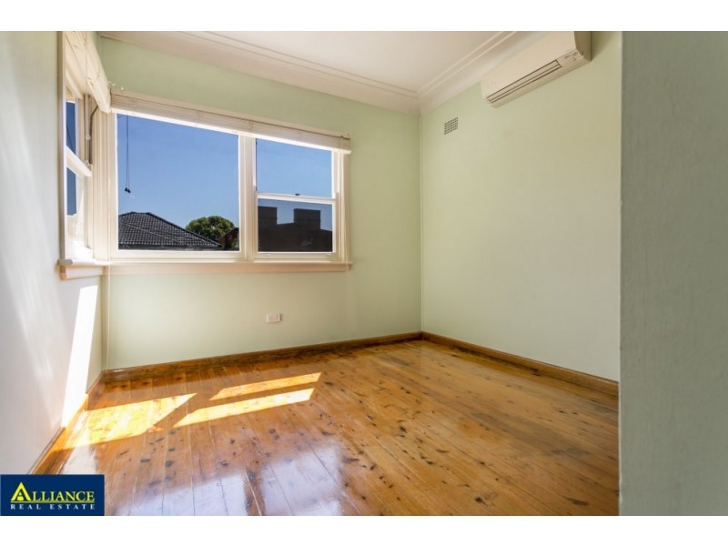 20 Rowland Street, Revesby NSW 2212