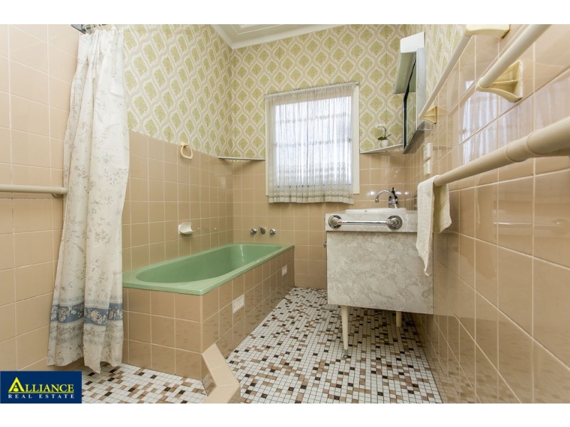 5 Homelea Avenue, Panania NSW 2213