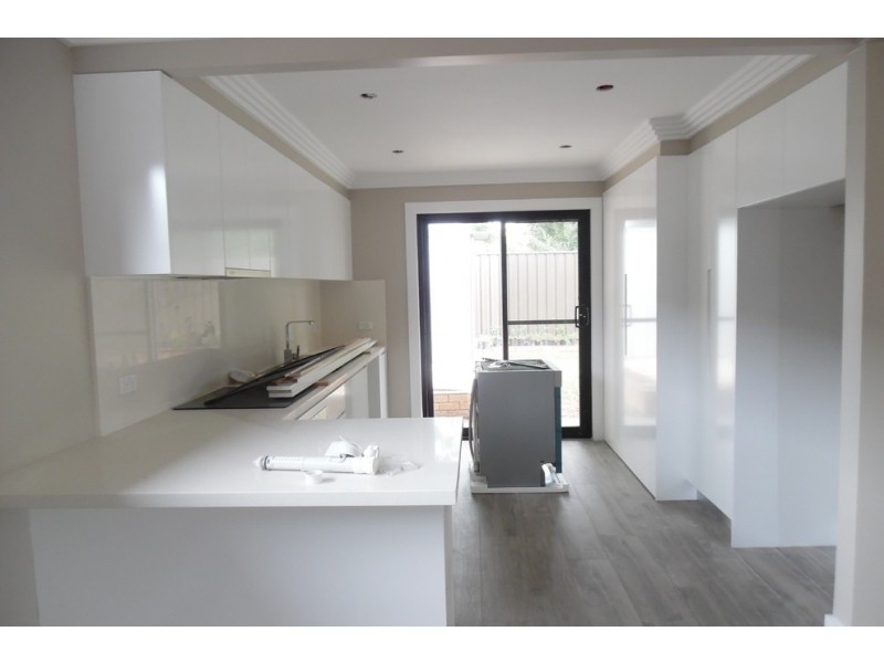2/21A Tompson Road, Revesby NSW 2212
