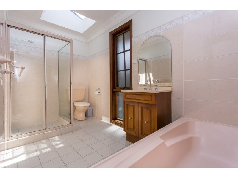 13 Whittle Avenue, Milperra NSW 2214