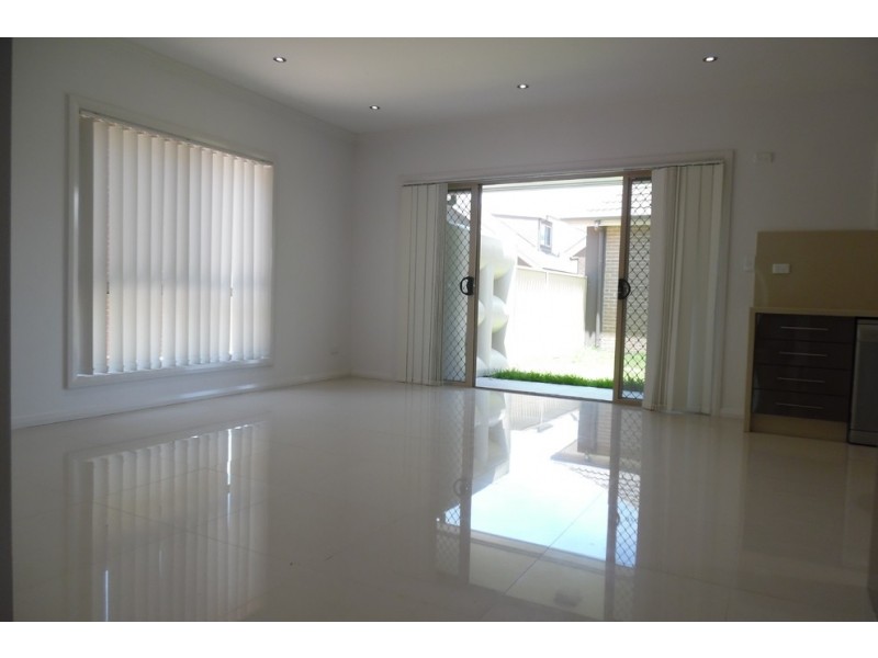 1/61 Marco Avenue, Revesby NSW 2212