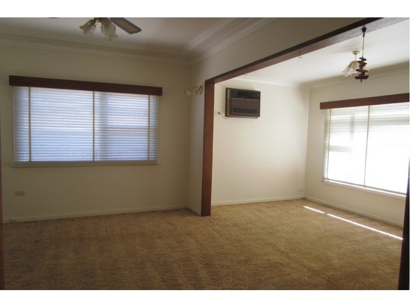 2 Kiora Street, Panania NSW 2213