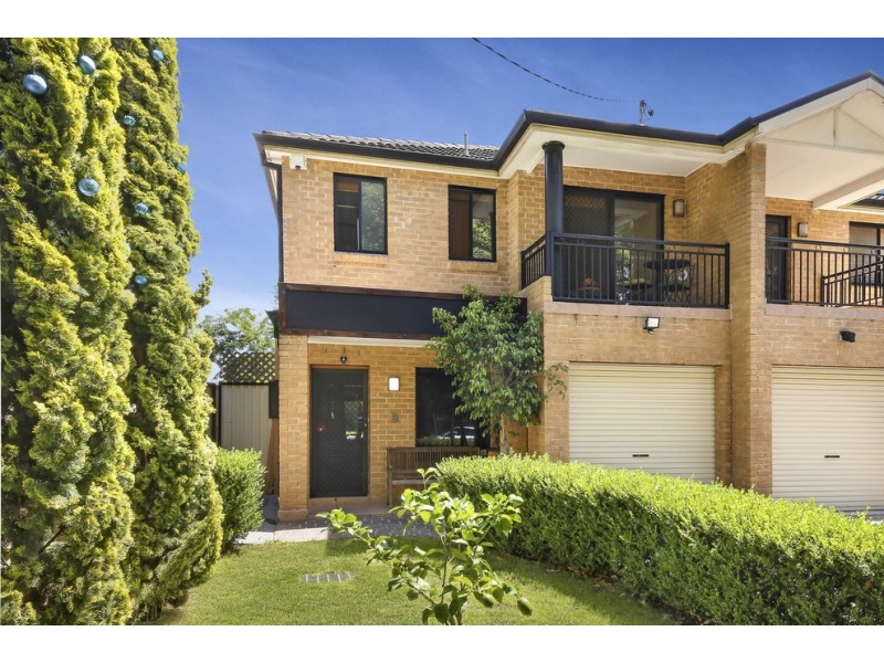 18 Bracher Street, East Hills NSW 2213