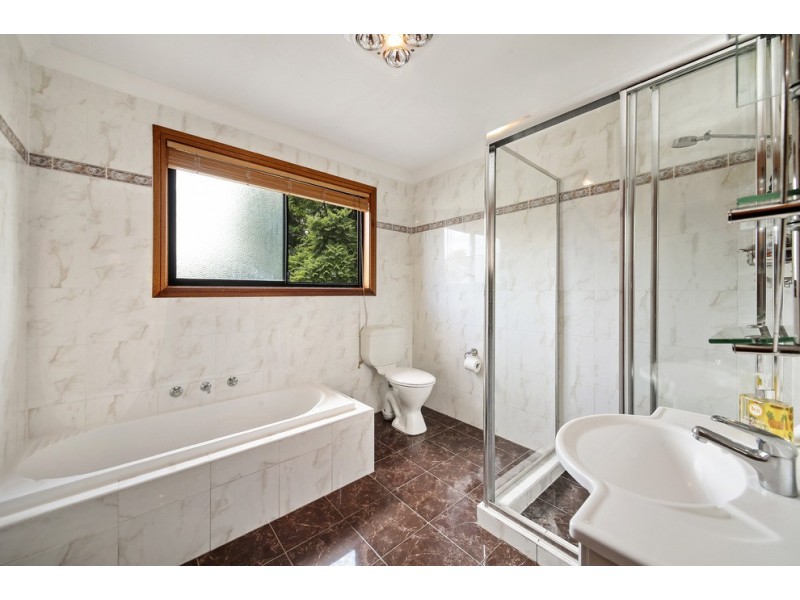 18 Bracher Street, East Hills NSW 2213