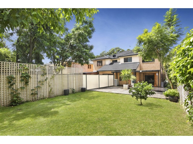 18 Bracher Street, East Hills NSW 2213