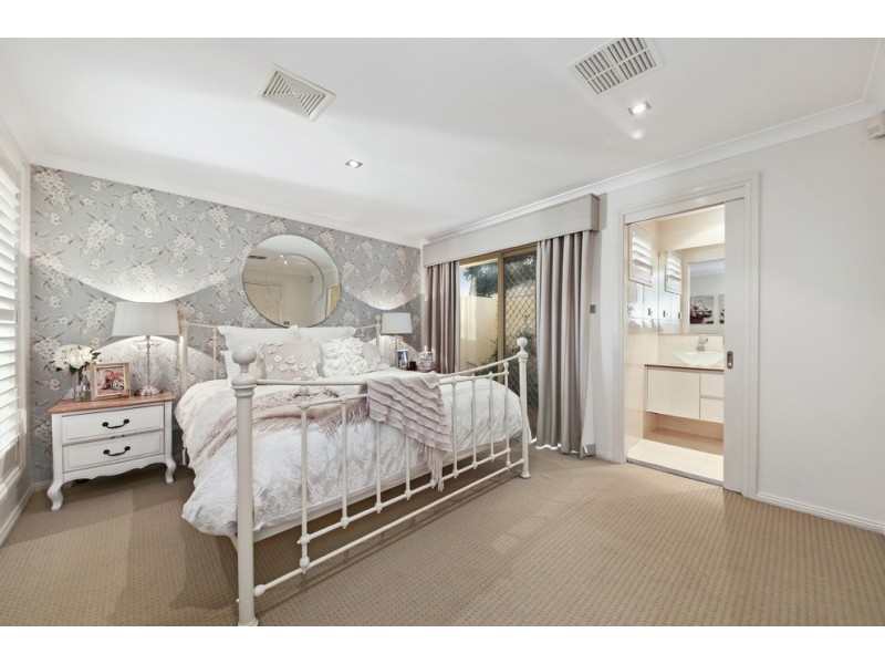 1 Melville Place, Barden Ridge NSW 2234