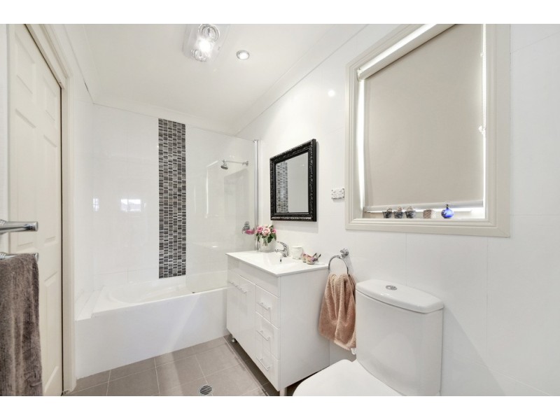 1 Melville Place, Barden Ridge NSW 2234