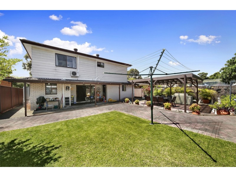 13 Eynham Road, Milperra NSW 2214