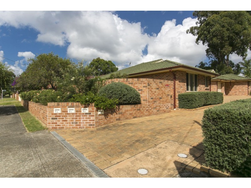 1/22 Victor Avenue, Panania NSW 2213