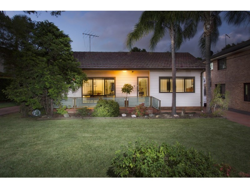 6 Langdale Avenue, Revesby NSW 2212