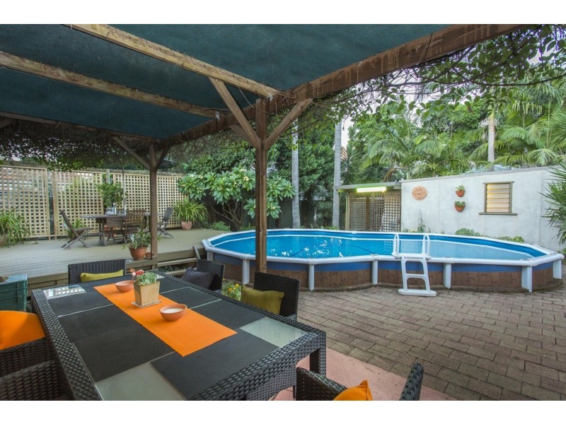 6 Langdale Avenue, Revesby NSW 2212